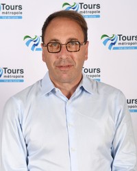 Emmanuel François